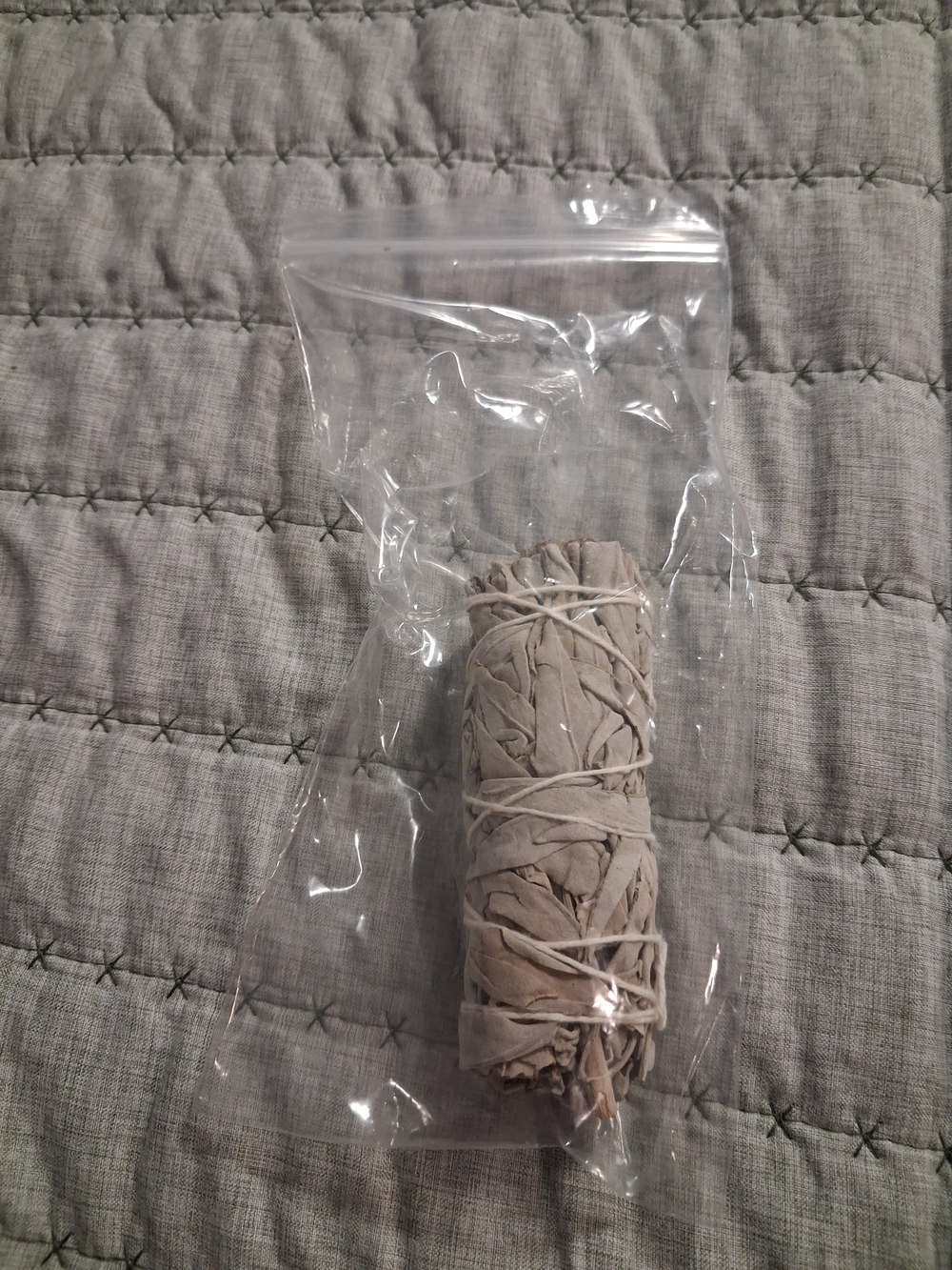 White Sage Cleansing Smudge Stick - Natural White